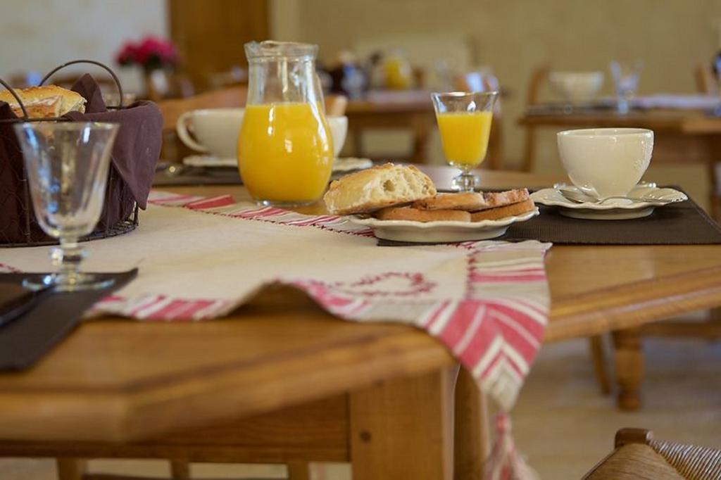 La Grange De Boulaines Bed & Breakfast Meru Exterior photo